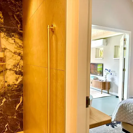 Wilde Gist Bed & Breakfast 3*